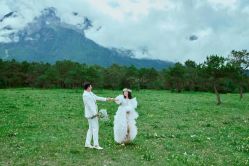 -光明婚纱摄影(建设路店)