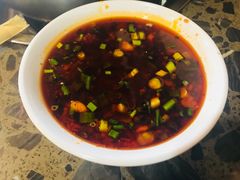 -肖肖酸萝卜鱼火锅(总店)