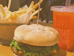 -麦当劳(星光行店)