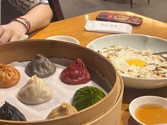 -乐忻皇朝(上海中心大厦店)