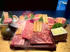 -铭牛烧肉·和牛海鲜自助(高新月牙湖店)