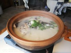 千岛湖招牌鱼头砂锅-姜君·千岛湖鱼头馆(浦东大道店)