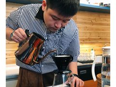 -Be Lived Cafe比例咖啡(摩天轮店)