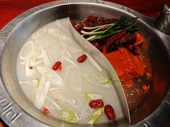 -袁老四重庆老火锅(桐梓坡店)