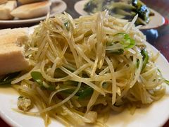 -关山牧场王师烤全羊