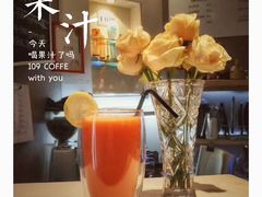 苹果果汁-109 COFFEE(建筑学院店)