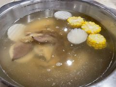 牛骨汤底-粤潮牛肉火锅店(江南大道店)