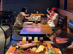 -半吨 Halfton&Friends(车公庙店)