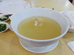 -桥香园云南过桥米线(金马碧鸡店)