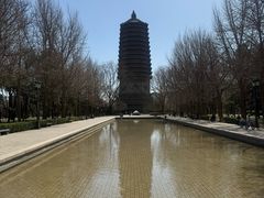 -玲珑塔公园