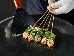 -街角等你.大连海鲜烧烤.经典铁板海鲜串(西安路店)