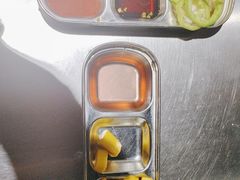 -马路牙子烧烤馄饨酒馆(望京店)
