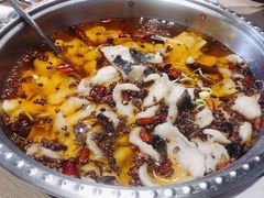 水煮鱼-日进一片海.生腌海鲜火锅.宵夜烧烤(三里屯总店)
