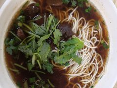 -小马牛肉面·牛骨熬制(南京博物院店)