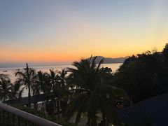 -日落吧·海景咖啡厅·餐酒吧·鸡尾酒·下午茶·乐队表演·浪漫夕阳·三亚文华东方酒店