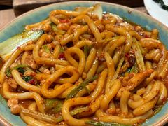 -耶里夏丽·丝路国际·新疆餐厅(浦东区东方路店)