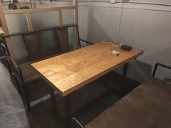 用餐区-e+粉店(康王北路店)