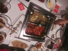 -海底捞火锅鲜切牛肉主题店(长寿路店)