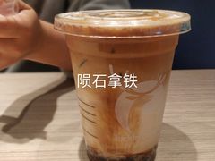 -瑞幸咖啡(汇日央扩国际广场店)