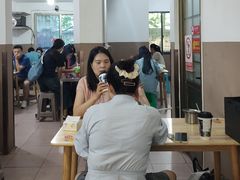 -铁锅哥米线