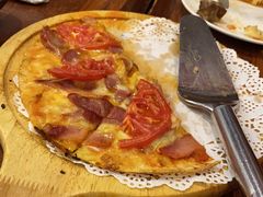 -玛格萝妮比萨屋(陆家浜路店)