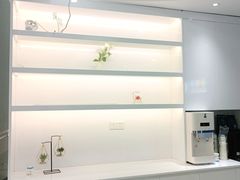 -美酷口腔牙齿矫正(江桥万达店)