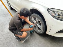 -小晏汽车维修店(华阳店)