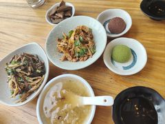 -璞臻汽锅餐厅(南京东路店)