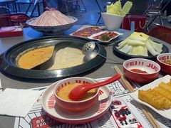 -生活如沸·顺德水牛奶火锅(大学路店)