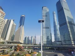 -陆家嘴空中步行连廊