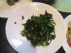 -天伦里餐厅(绿城桃花源店)