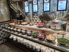 自助调料区-雾都渣渣火锅(南城智汇城店)