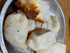 -黄阿姨锅贴大王(万航渡路店)