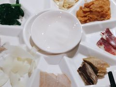 -建新园过桥米线(金碧广场店)