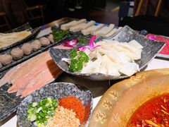 -哥老官重庆美蛙鱼头(日月光店)