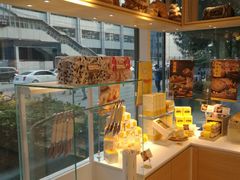 面包甜点陈列柜-好利来(四惠店)