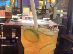 -绿茶餐厅(深圳龙华天虹购物中心店)