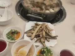 -太婆天府山珍酒楼(亚运村店)