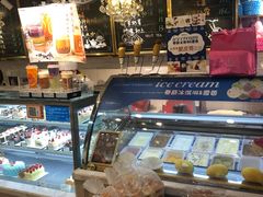 零售区-TOUCH泰奇(金桥长岛路店)