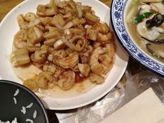 -泉畔人家·老济南经典鲁菜(大明湖店)
