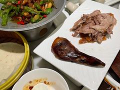 -雀蓝川菜(奥体广场店)