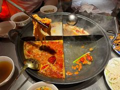 -朱光玉火锅馆(小寨原力场店)