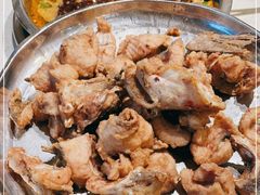 -肖肖酸萝卜鱼火锅(总店)