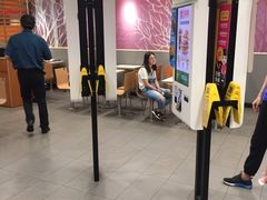 -麦当劳(秣陵路店)