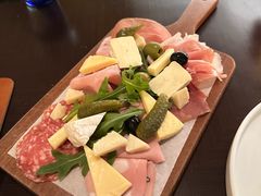 -卡佩罗意大利餐厅及酒吧Al Cappello Trattoria