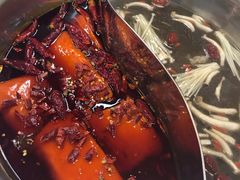 -憨铁匠老火锅(龙岗万科里店)