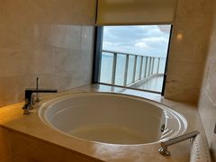 -舟山希尔顿酒店