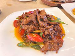 鲜花椒炒牛肉-勐巴拉云顶餐厅