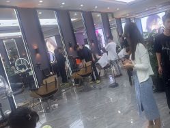 -藤野造型烫染·漂发