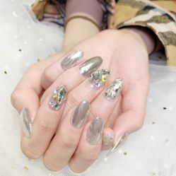 -月野兔日式美睫美甲